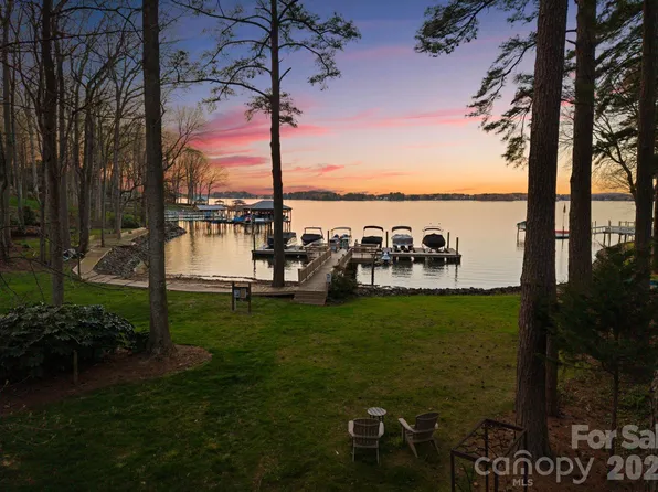 16208 Weatherly Way, Huntersville, NC 28078