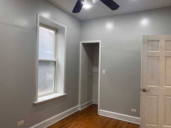 5th image of 2849 N Rockwell St #1