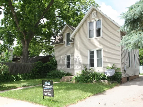 513 8th St SE, Rochester, MN 55904