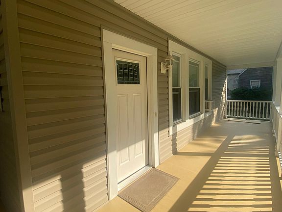 2nd image of 26 Wantage Ave