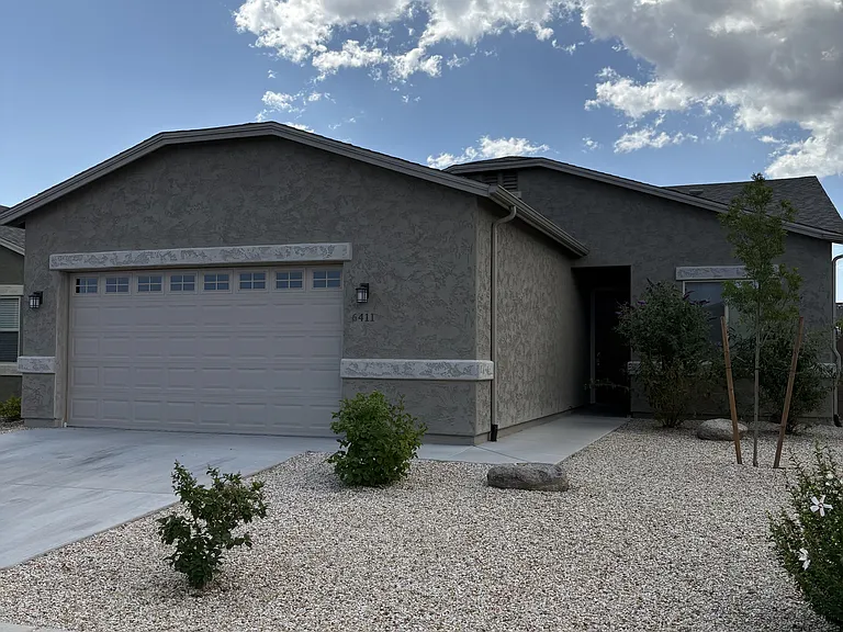 6411 E Marley Ave — Photo 1
