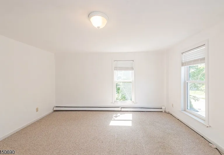 29 Broad St #A — Photo 13