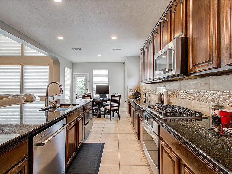 1510 Lake Grayson Dr — Photo 29