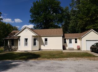 101 Walnut St, Alhambra, IL 62001