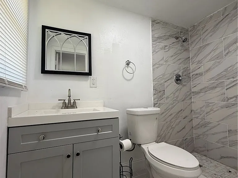 1154 Gamble St — Photo 11