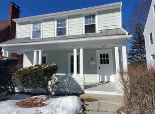 27 W Arnold Rd, Poughkeepsie, NY 12601