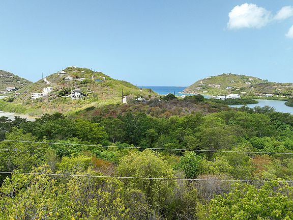 2nd image of 10 Chocolate Hole Rd