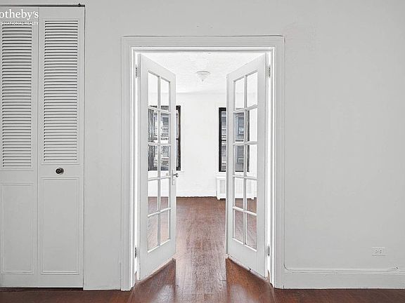 5th image of 215 E 88th St APT 4D