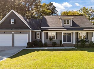 255 Ravens Row Dr, Benson, NC 27504