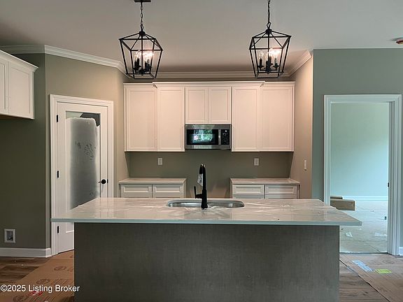 2nd image of 8826 Sanctuary Ln