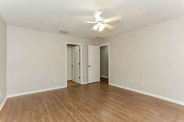 4652 Playschool Dr — Photo 11