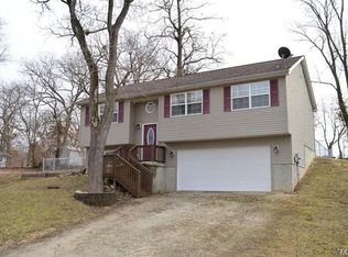 940 Virginia St, Saint Clair, MO 63077