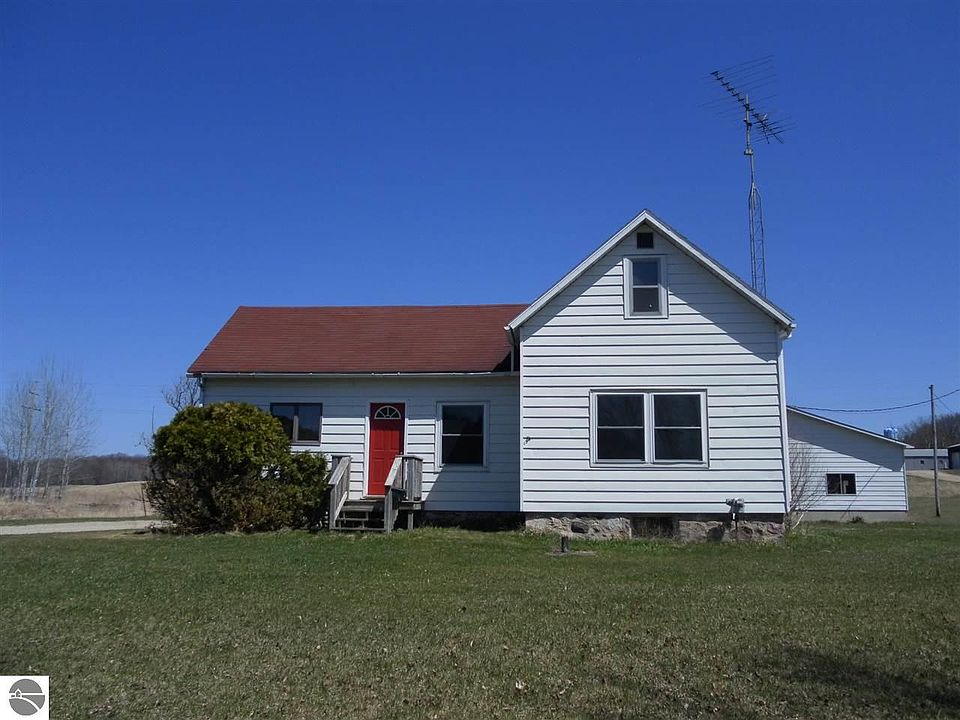 1st image of 20580 30th Ave
