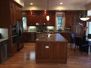 510 Gilbert Ave, Menlo Park, CA 94025