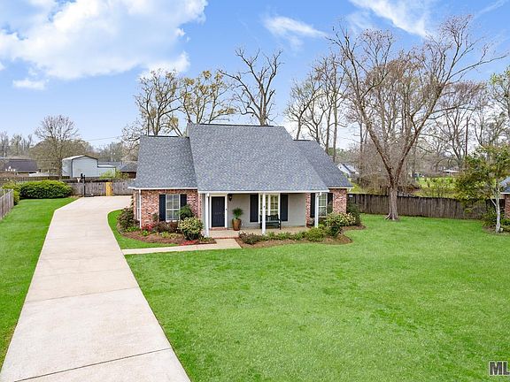 2nd image of 2477 Oak Alley Dr