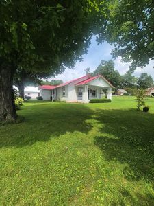 265 Nicholas St, Charmco, WV, 25958