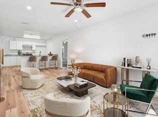 502 Live Oak St, Baytown, TX 77520