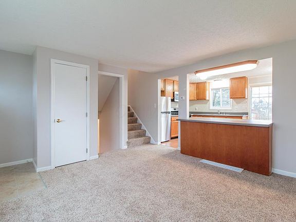 2nd image of 5027 Zimmer Dr