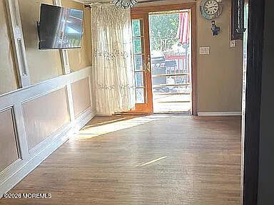 5th image of 4 Clarence Avenue