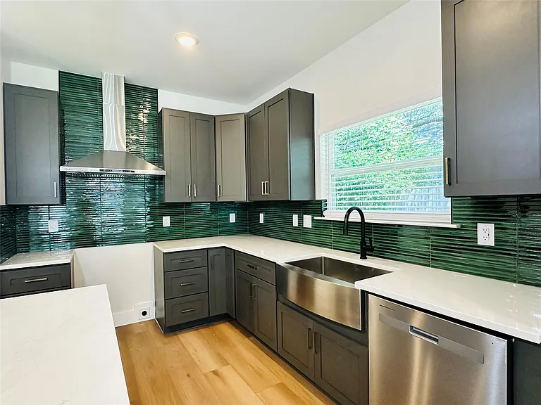15113 N Flamingo Dr — Photo 8