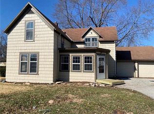 506 Pinkston St, Grandview, MO 64030
