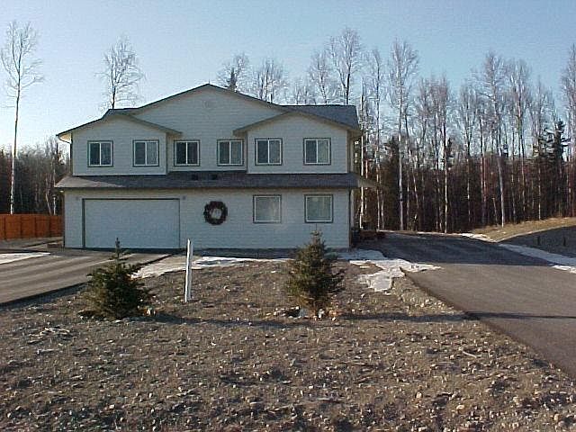 Paved driveway, huge RV parking area, Unit A on the left