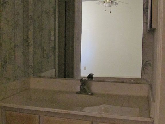 4th image of 3500 Carmen Ave APT 203