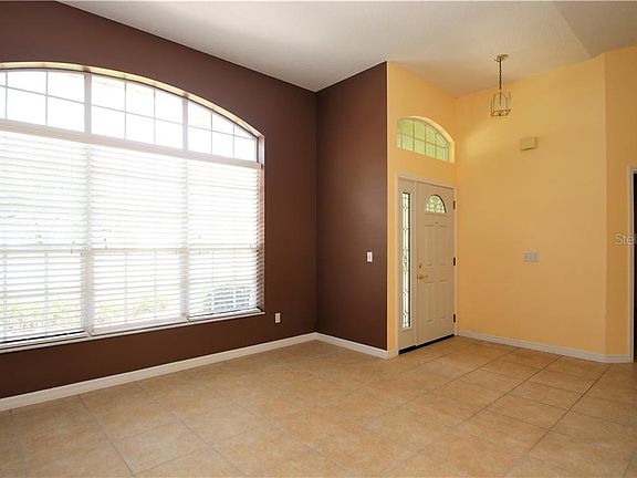 5th image of 224 Cedarwood Ct