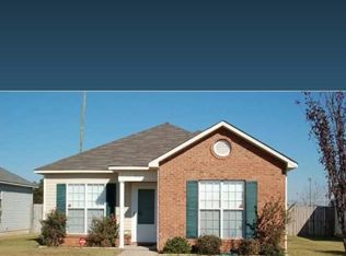 305 Norman Ln, Warner Robins, GA 31093