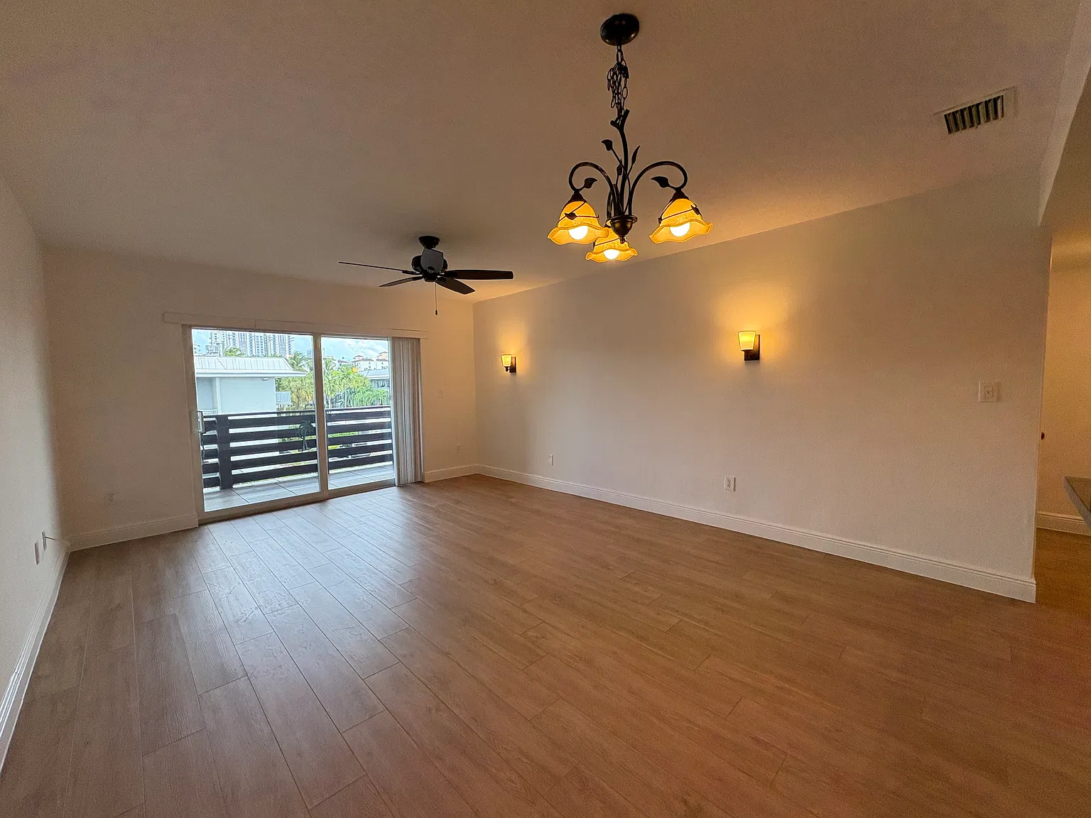 1 bed, 665 sqft, $2,000 — Photo 2