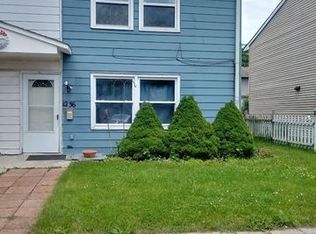 1236 Collier Ct, Waukegan, IL 60085