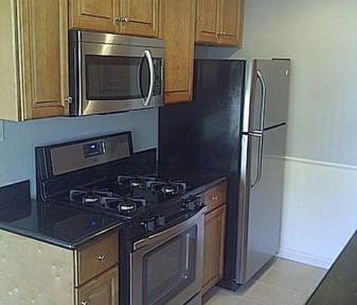 5th image of 1014 Madera Ave APT 4