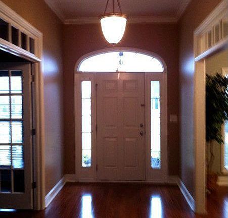 2nd image of 5005 Willow Creek Dr SE