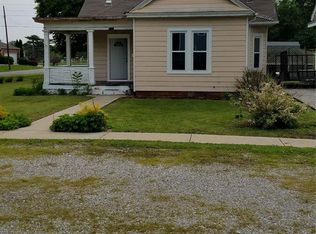 701 S Madison St, Gillespie, IL 62033