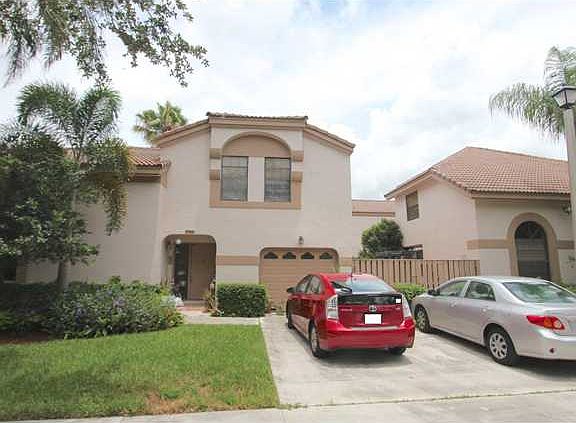 4th image of 1731 NW 107th Way