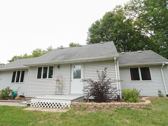 2nd image of 6964 Sunset Ave