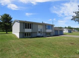 581 Frenchville Rd, Fort Kent, ME 04743