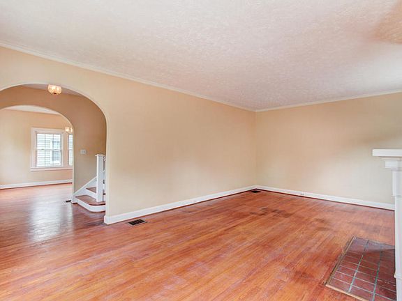 5th image of 3333 Clearview St
