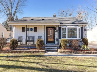 15027 Alexander St, Livonia, MI 48154