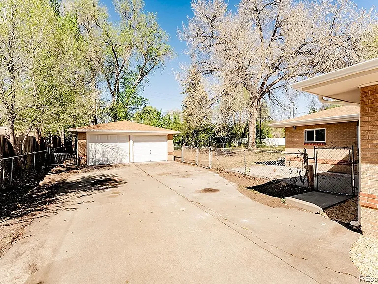 1775 Cody St — Photo 8