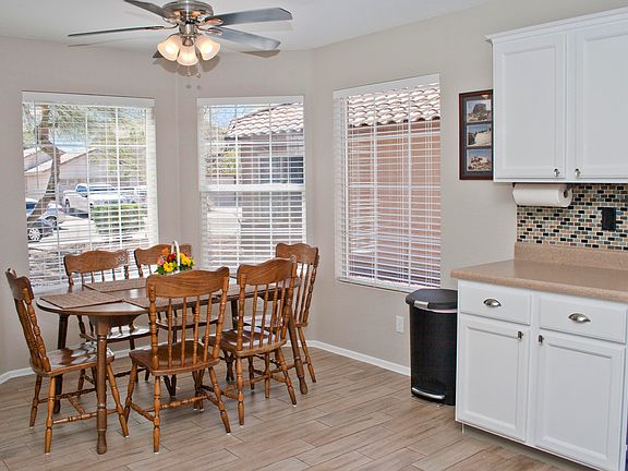 5th image of 2632 W Desert Bluffs Ct