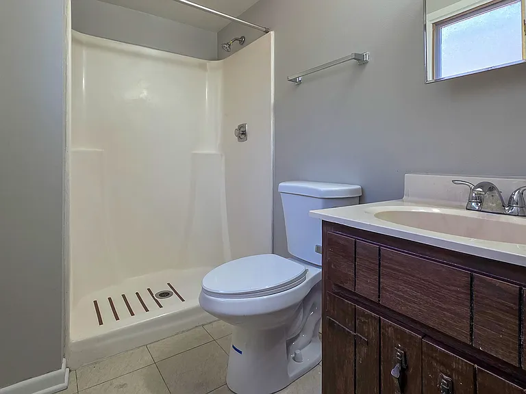 16724 Hillside Pl — Photo 11