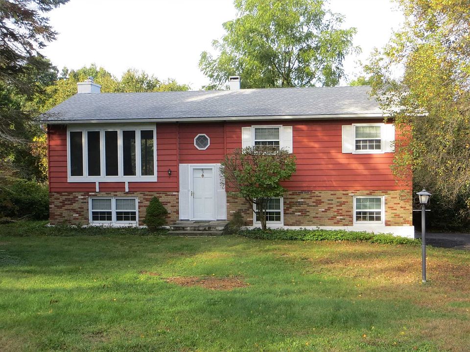 1st image of 26 Harden Dr