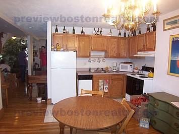 2nd image of 8 Milford St #Jl1