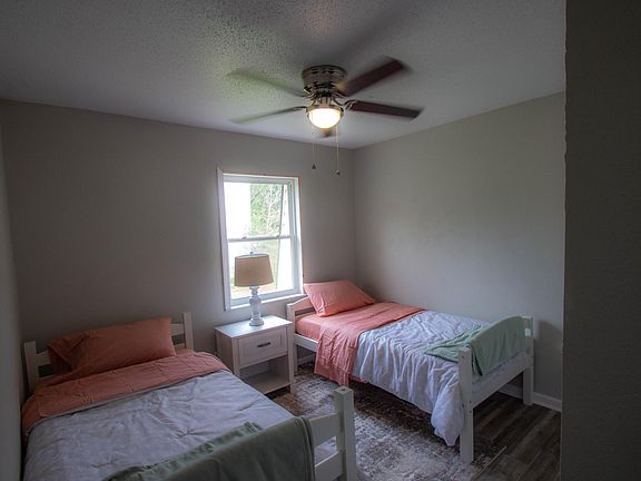 2nd image of 12170 Oakdale Ave APT 2