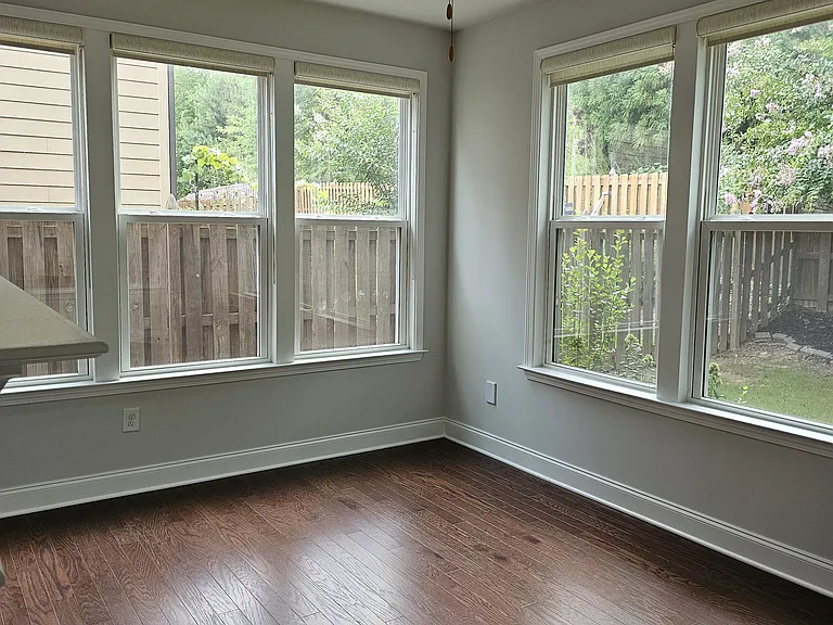 3735 Jardine Ln — Photo 9