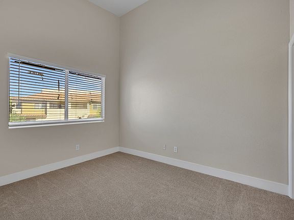 5th image of 479 Eagle Egg St