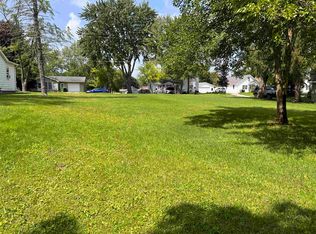 S Oakland Ave #25, Oconto Falls, WI 54154