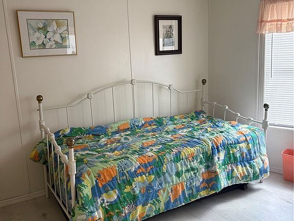 5th image of 30441 Sunshine Ln