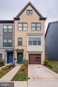512 Levanna Lane Gln, Glen Burnie, MD, 21060
